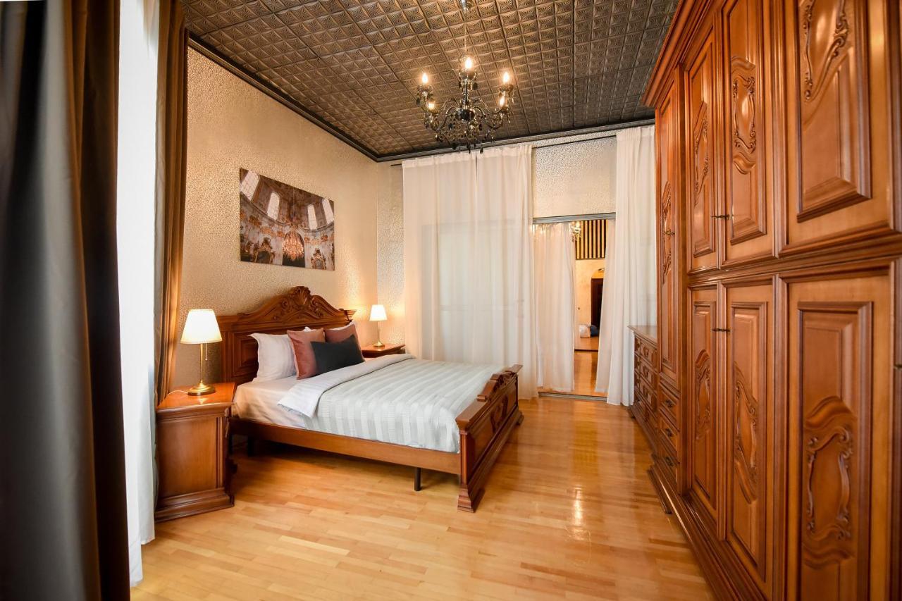 The Museum - Wonderful Super Central Apartment Bucarest Extérieur photo