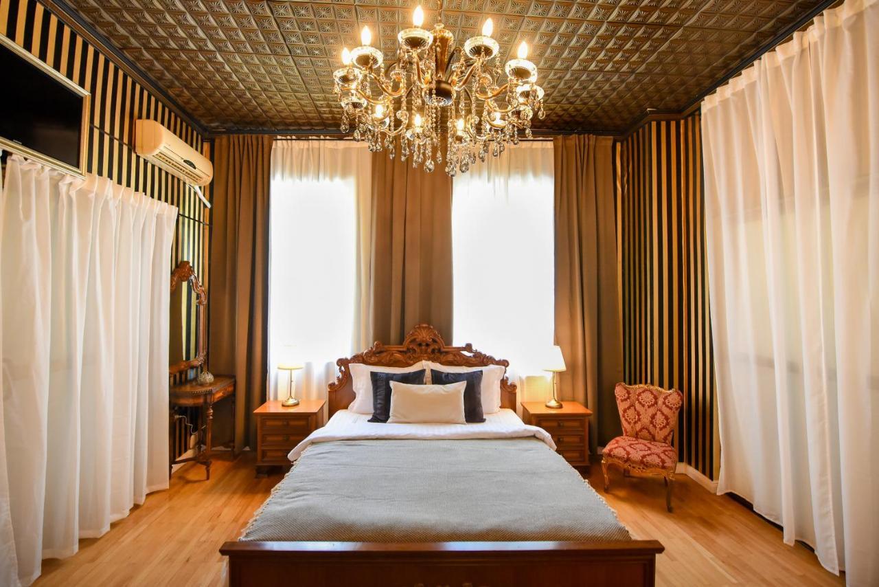 The Museum - Wonderful Super Central Apartment Bucarest Extérieur photo